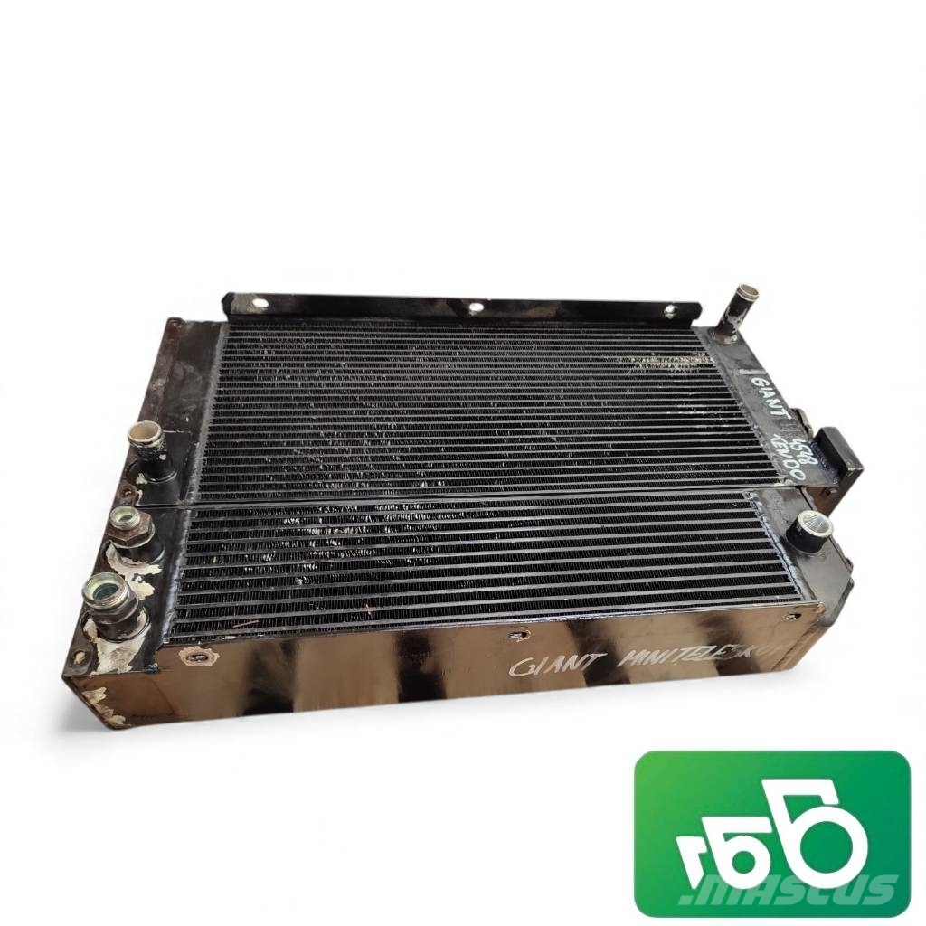 GiANT Tendo 4548 Radiator Radiatoriai