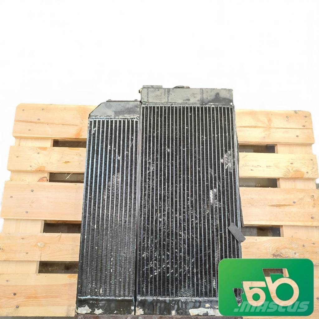 GiANT Tendo 4548 Radiator Radiatoriai