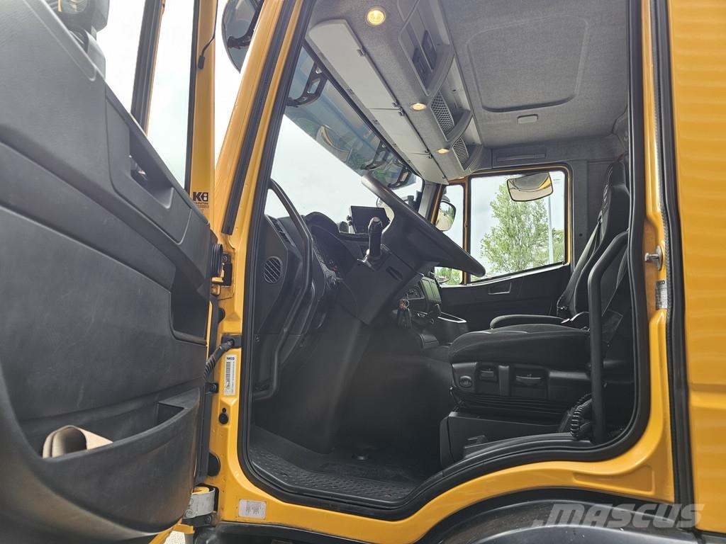 Iveco AD320S42 8x2 / RETARDER / WINCH / AUTO-TRANSPORTER Hinausautot