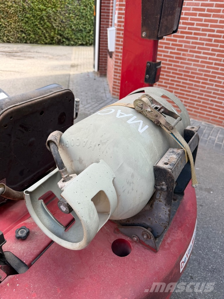 Nissan EBTP1 F1 LPG forklifts