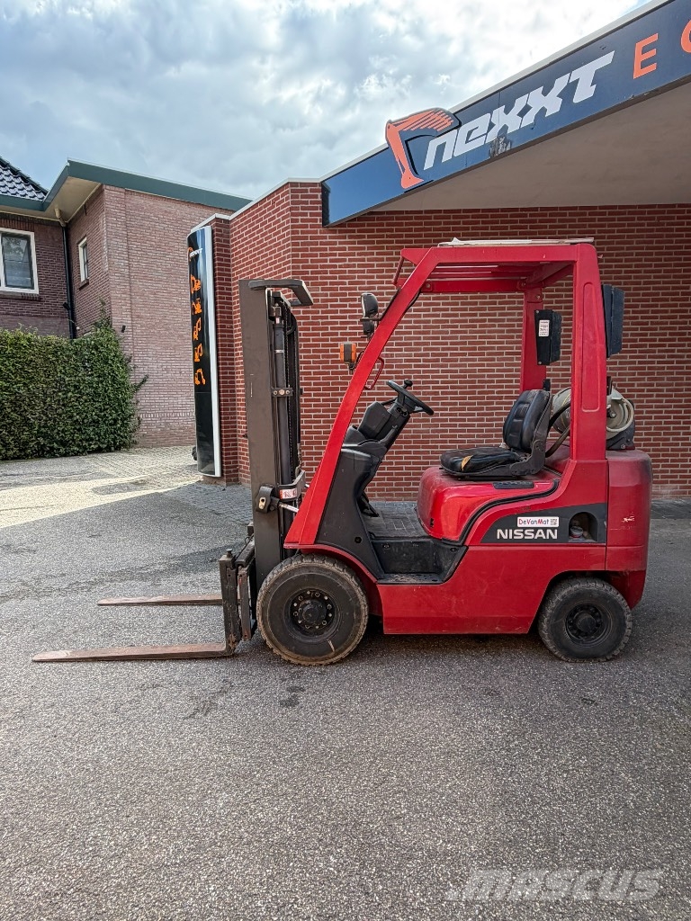 Nissan EBTP1 F1 LPG forklifts