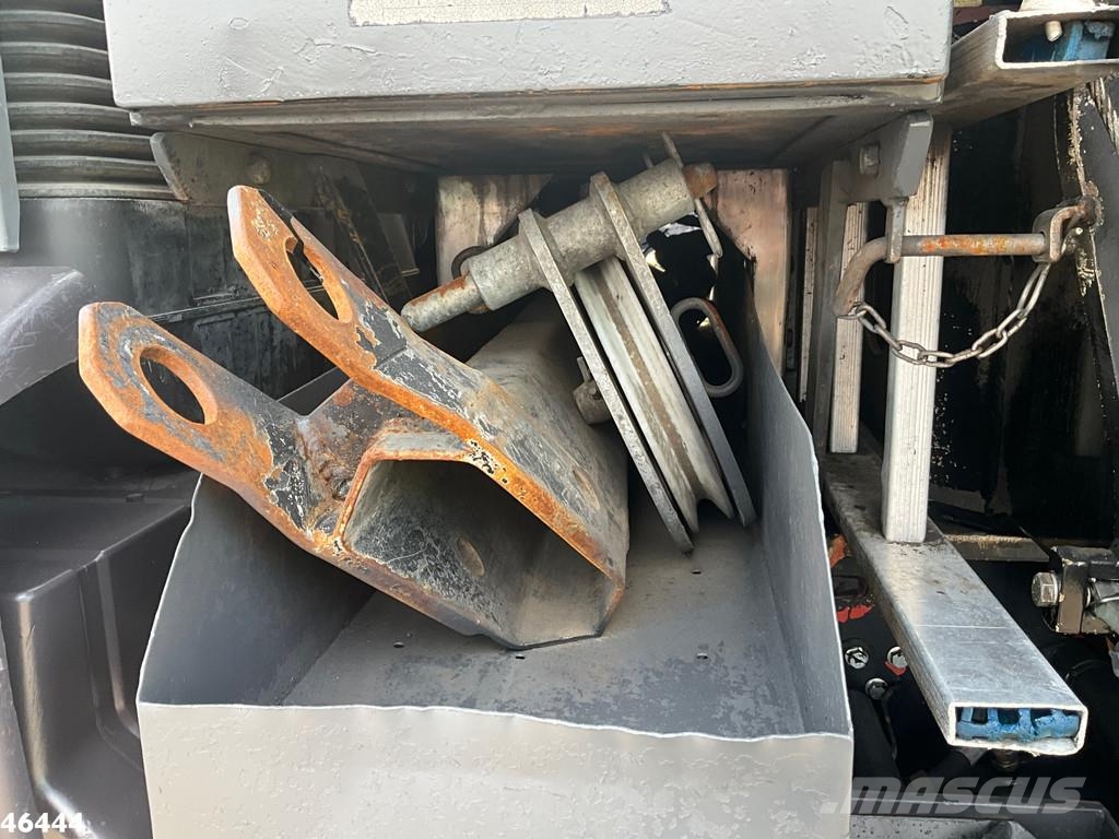 MAN TGA 41.363 8x4 Manual Full steel Hiab 80 Tonmeter Ciągniki siodłowe