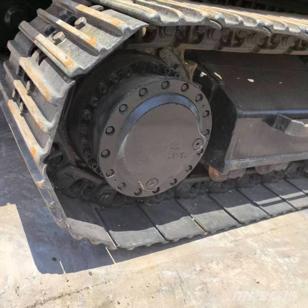 CAT 323 Raupenbagger