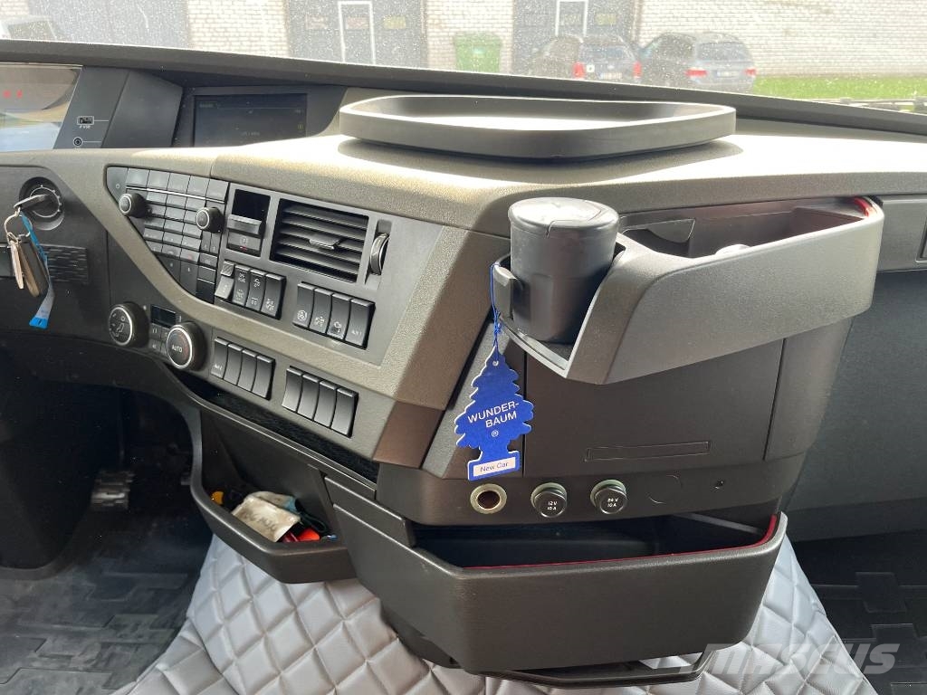 Volvo FH 420 Graudu pārvadāšanas mašīnas