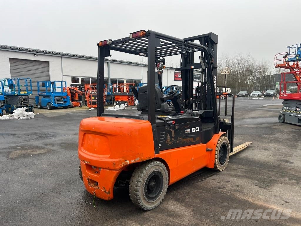 Doosan B50X5 5T 6m Triplex non-marking (1840) Sähkötrukit