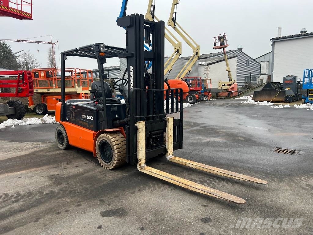 Doosan B50X5 5T 6m Triplex non-marking (1840) Sähkötrukit