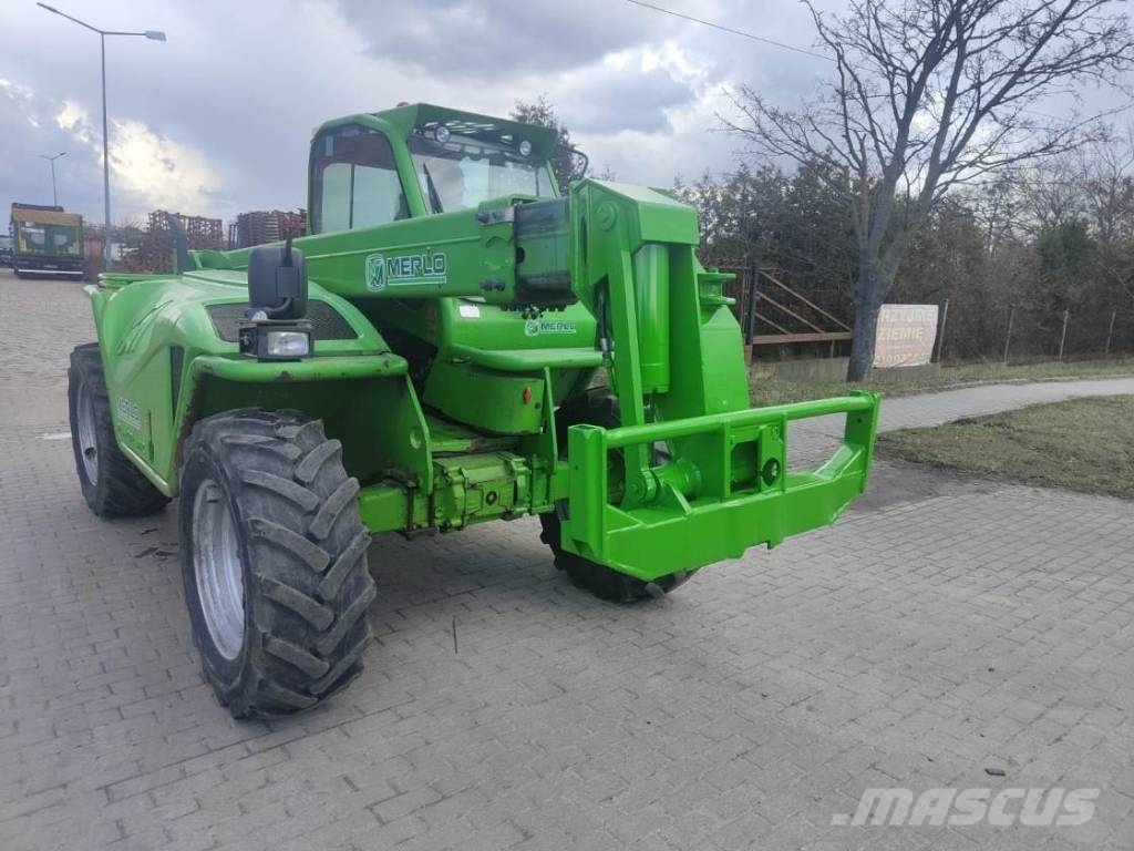 Merlo P 40.7 Tarimsal teleskopik yükleyiciler