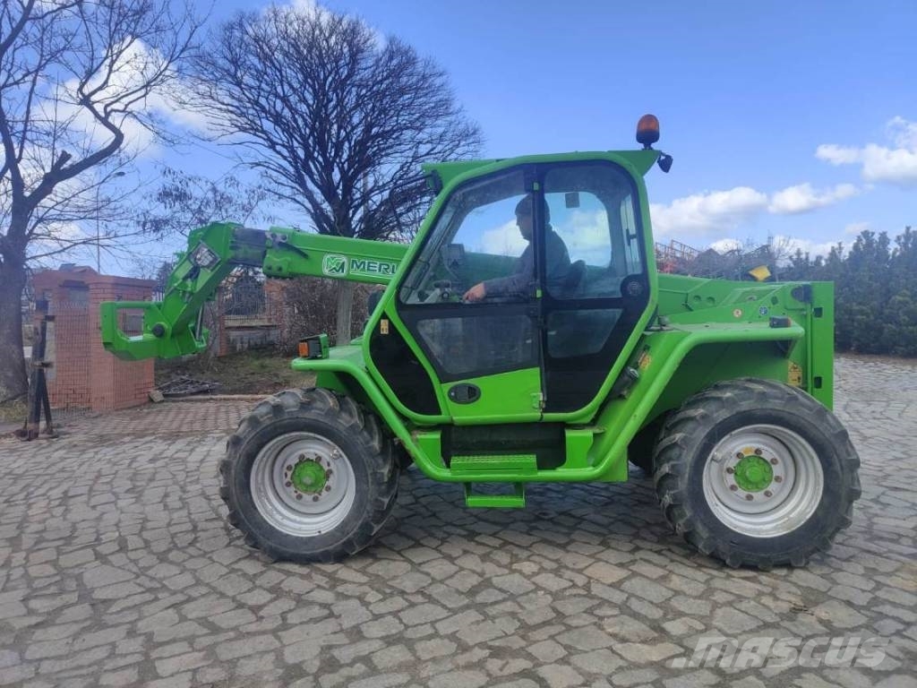 Merlo P 40.7 Tarimsal teleskopik yükleyiciler