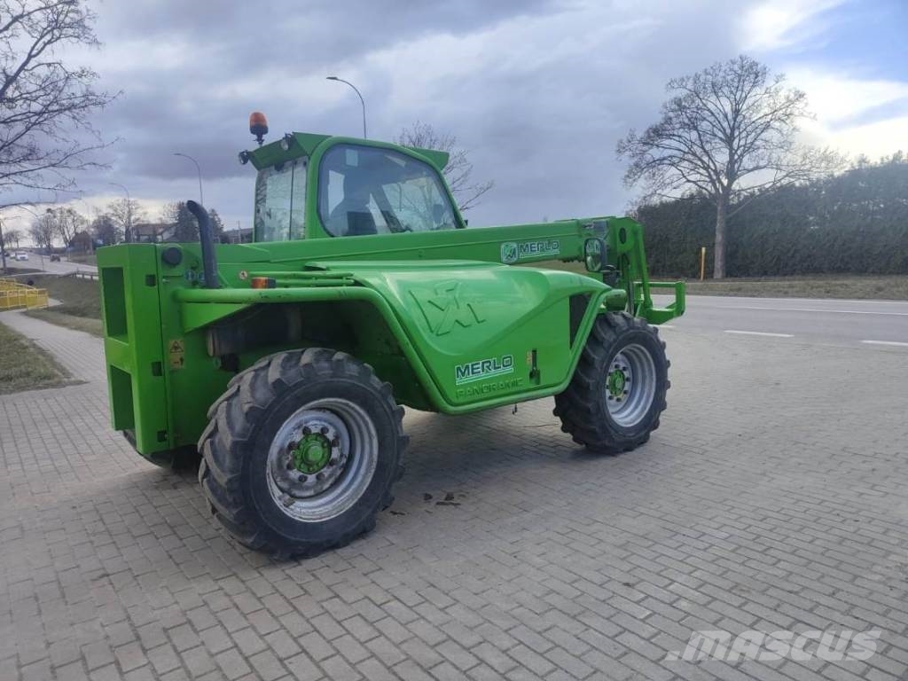 Merlo P 40.7 Tarimsal teleskopik yükleyiciler