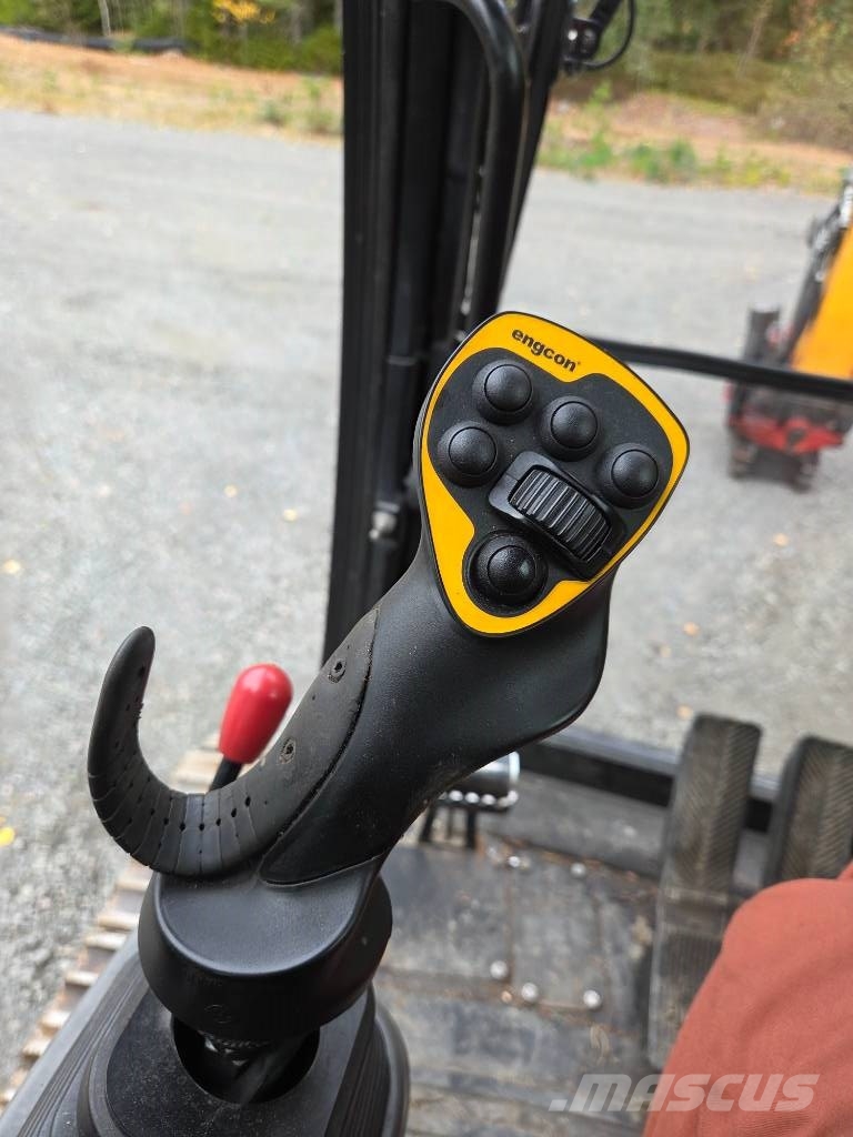 Liebherr R 920Compact Litronic Gravemaskiner på larvebånd
