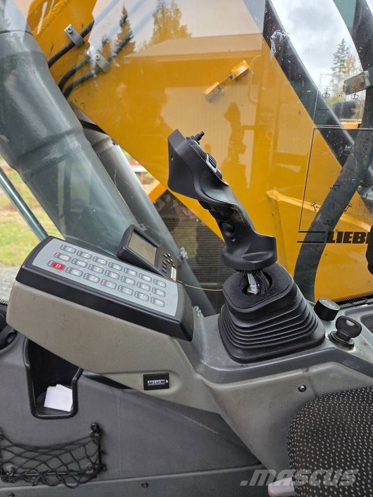 Liebherr R 920Compact Litronic Gravemaskiner på larvebånd