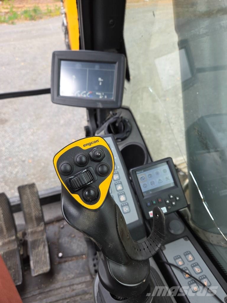 Liebherr R 920Compact Litronic Gravemaskiner på larvebånd