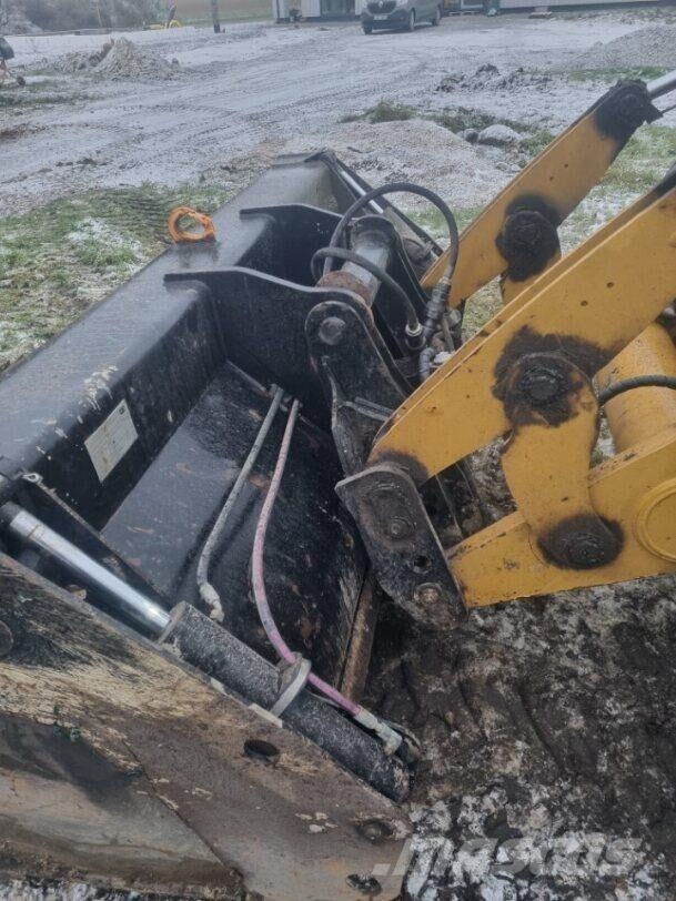 CAT 444 Tiltrotator Retroescavadoras