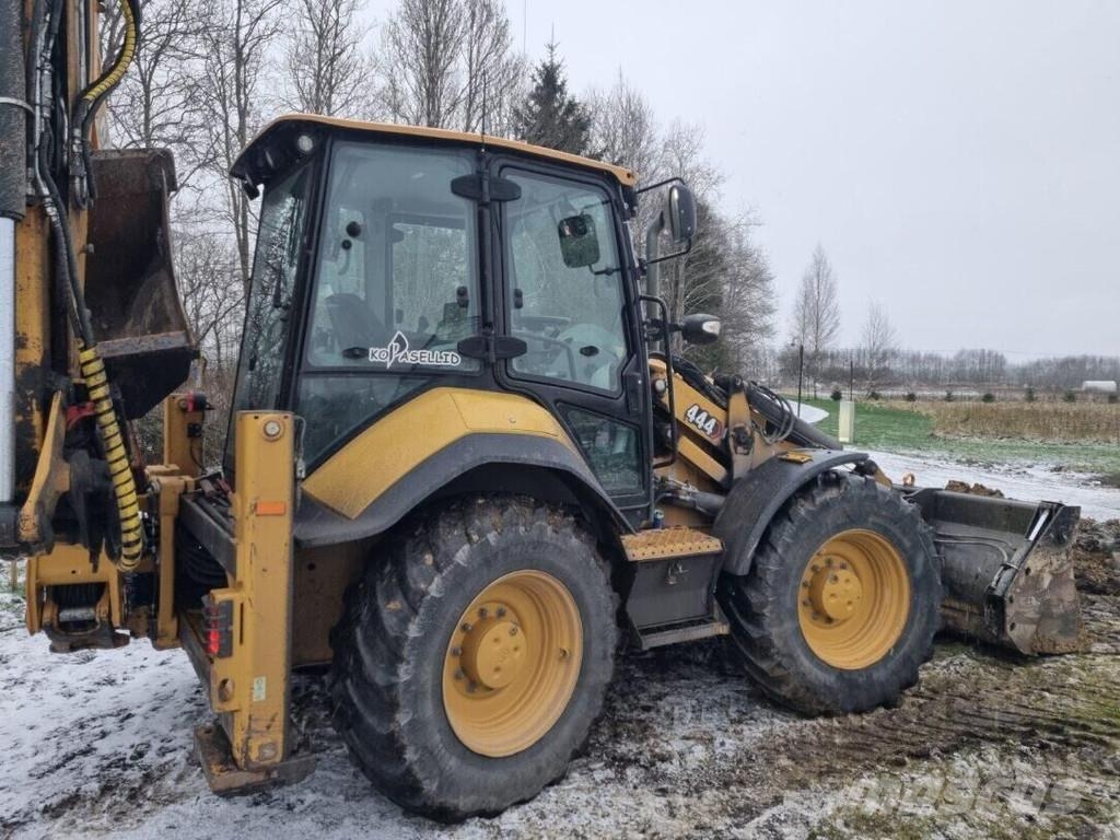 CAT 444 Tiltrotator Retroescavadoras