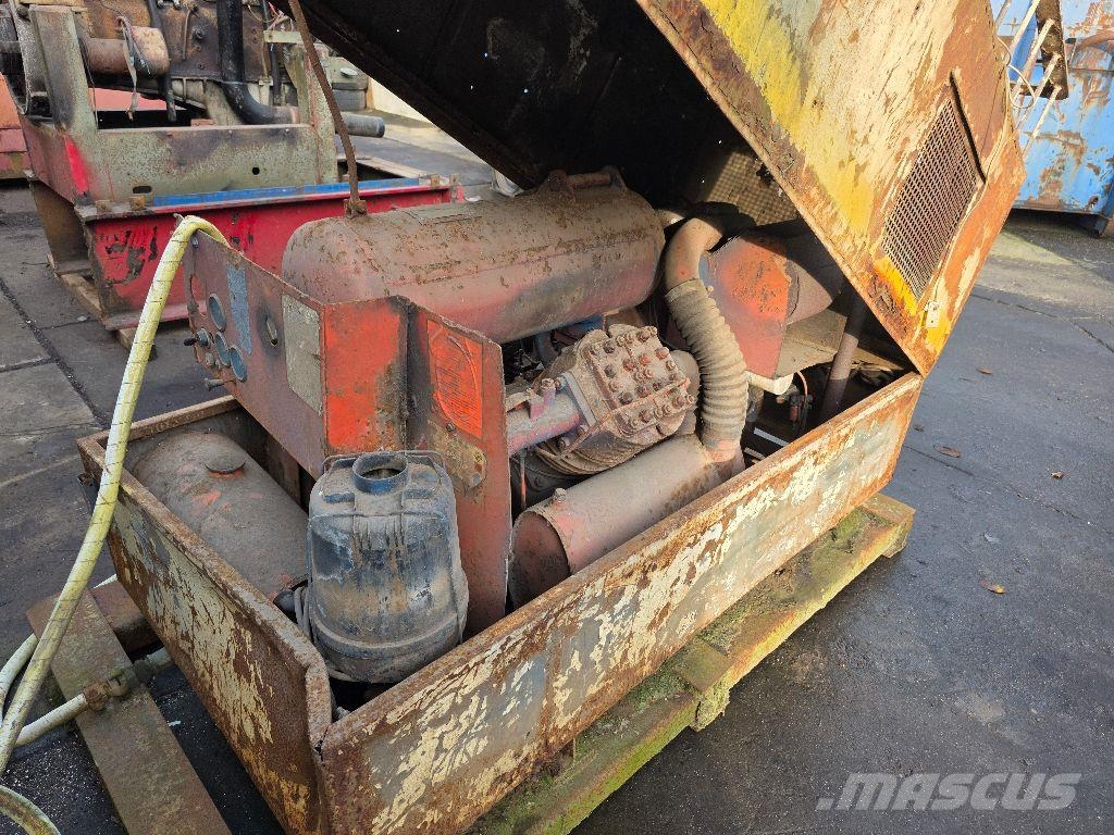 Deutz F2L912 Compressors