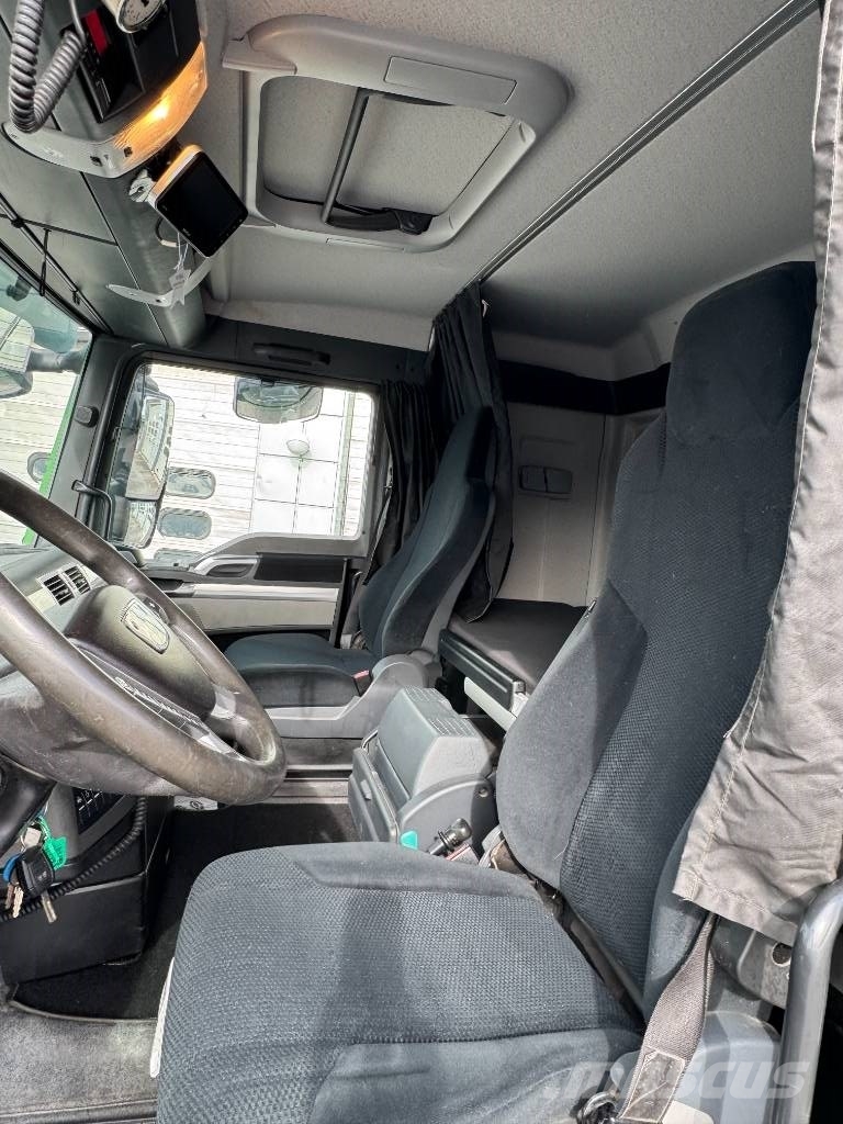 MAN TGX 35.480 8x4-4 Lastväxlare 훅 리프트 트럭