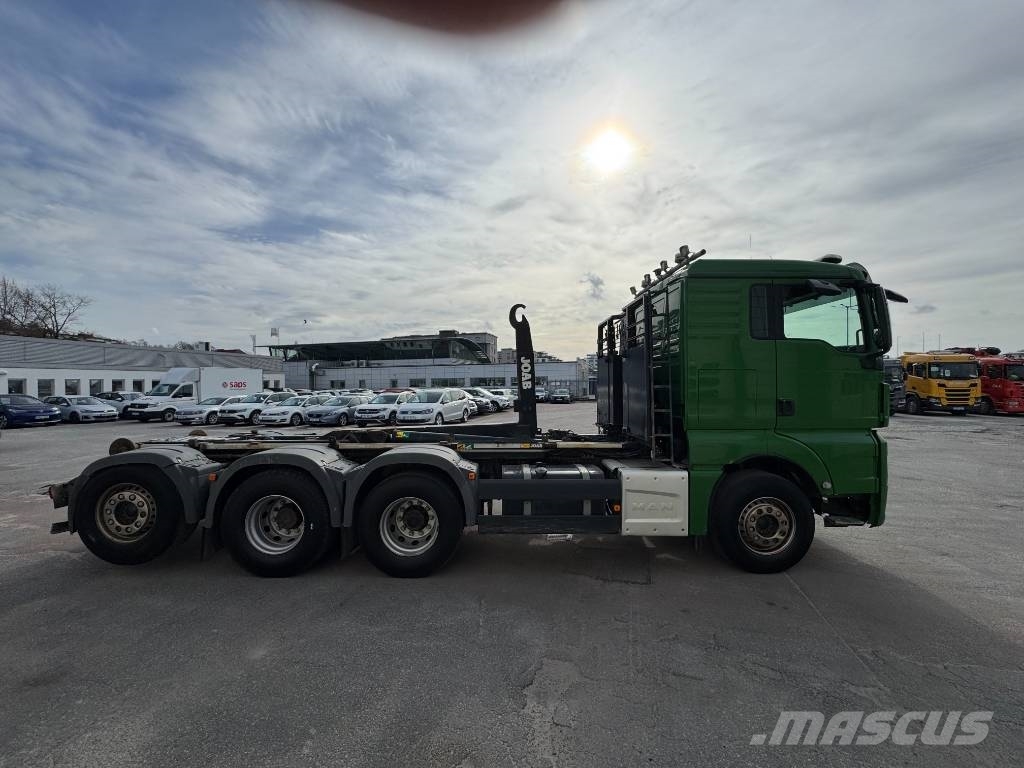 MAN TGX 35.480 8x4-4 Lastväxlare 훅 리프트 트럭