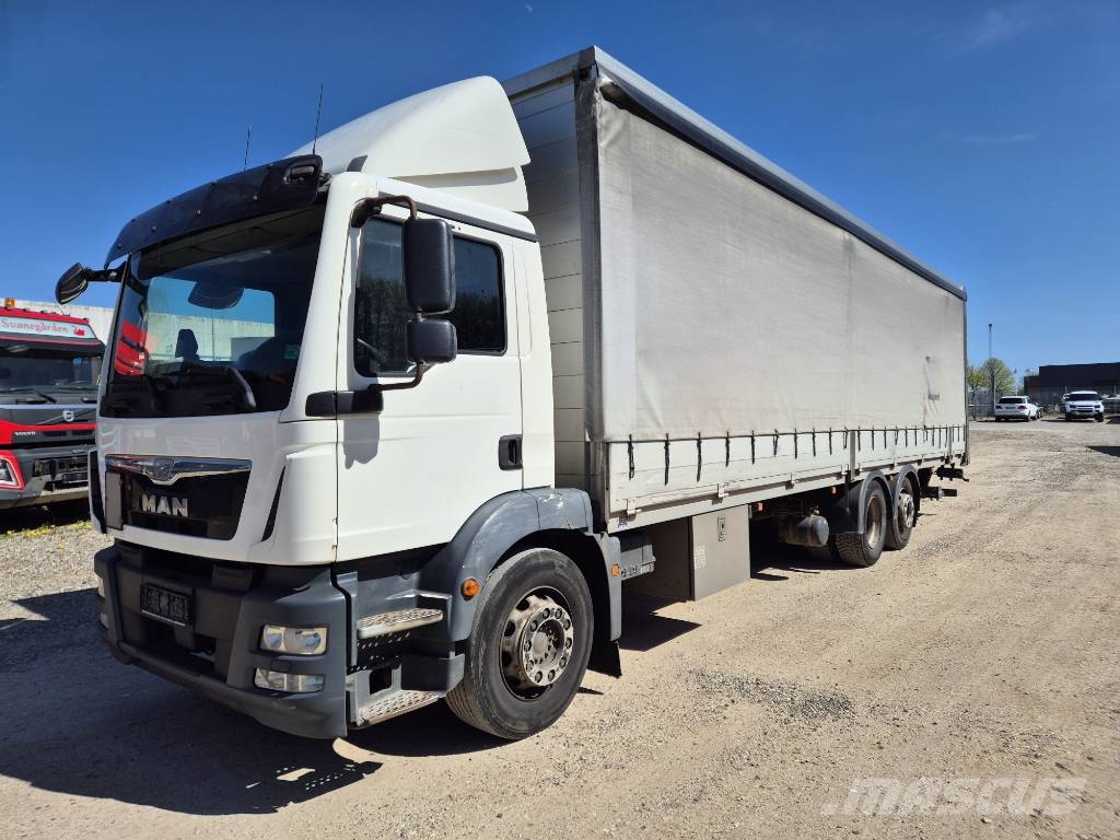 MAN TGM 26.290 6x2-4 //Lift// Nákladné vozidlá s bočnou zhrnovacou plachtou