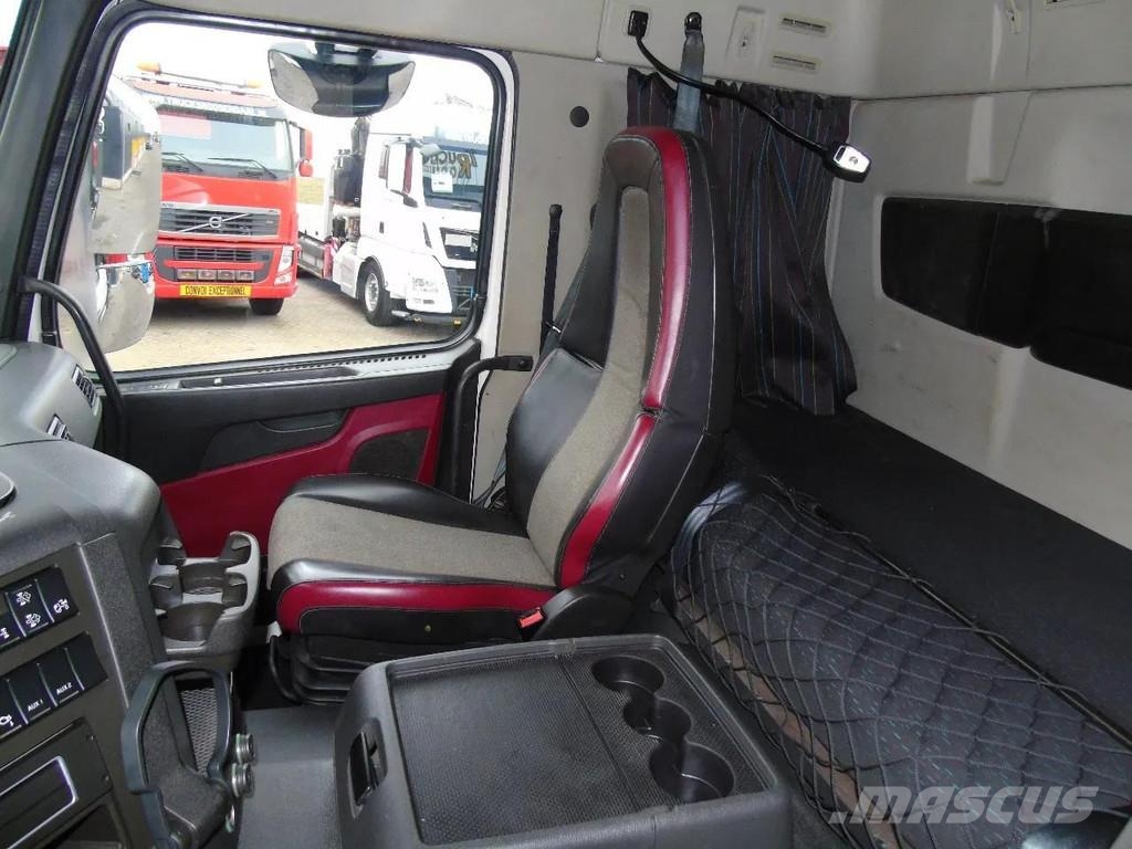 Volvo FMX 500 + 4x4 + HMF 4020 5x + JIB 4x 30 METER + RE Trækkere