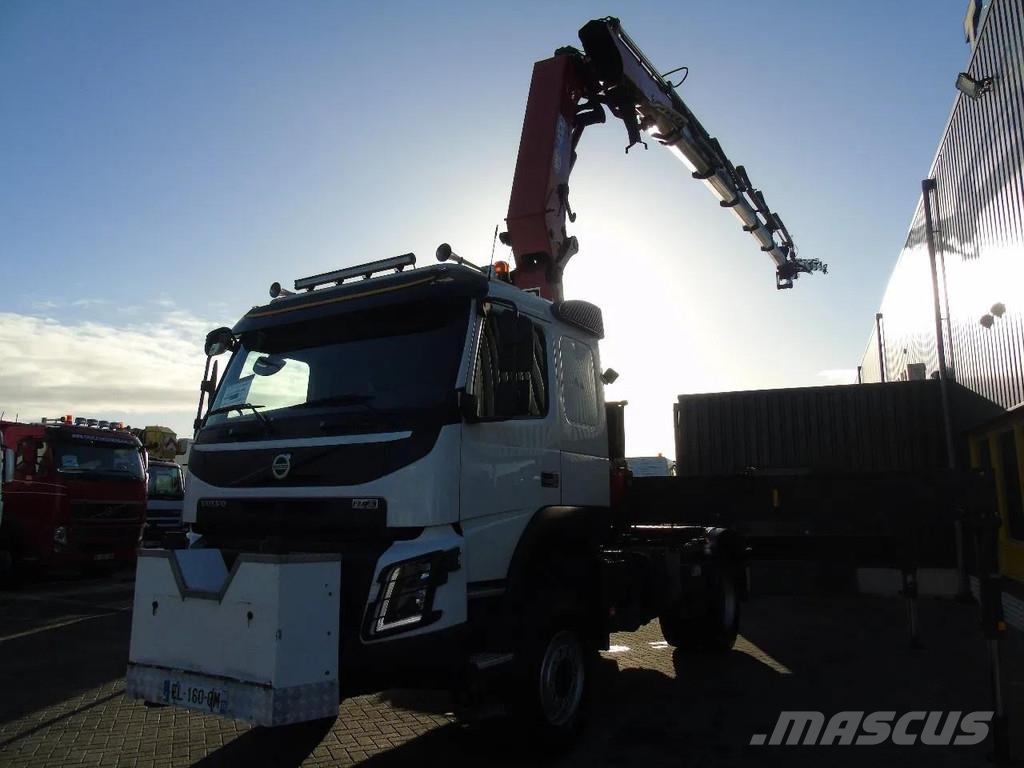 Volvo FMX 500 + 4x4 + HMF 4020 5x + JIB 4x 30 METER + RE Trækkere