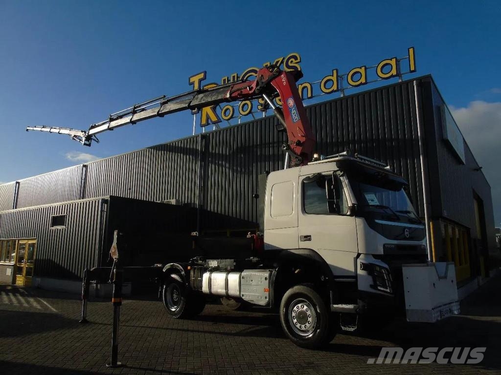 Volvo FMX 500 + 4x4 + HMF 4020 5x + JIB 4x 30 METER + RE Trækkere