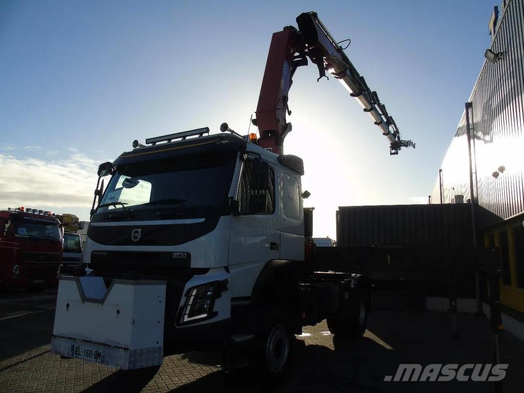 Volvo FMX 500 + 4x4 + HMF 4020 5x + JIB 4x 30 METER + RE Trækkere