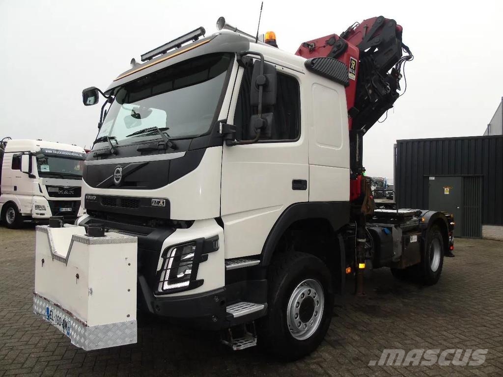 Volvo FMX 500 + 4x4 + HMF 4020 5x + JIB 4x 30 METER + RE Trækkere