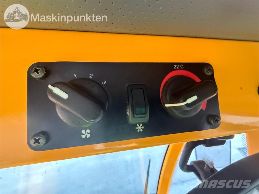 Belos Transgiant Komunālās mašīnas