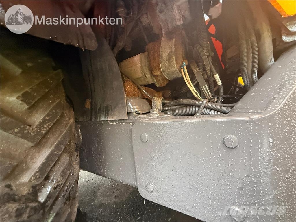 Belos Transgiant Komunālās mašīnas