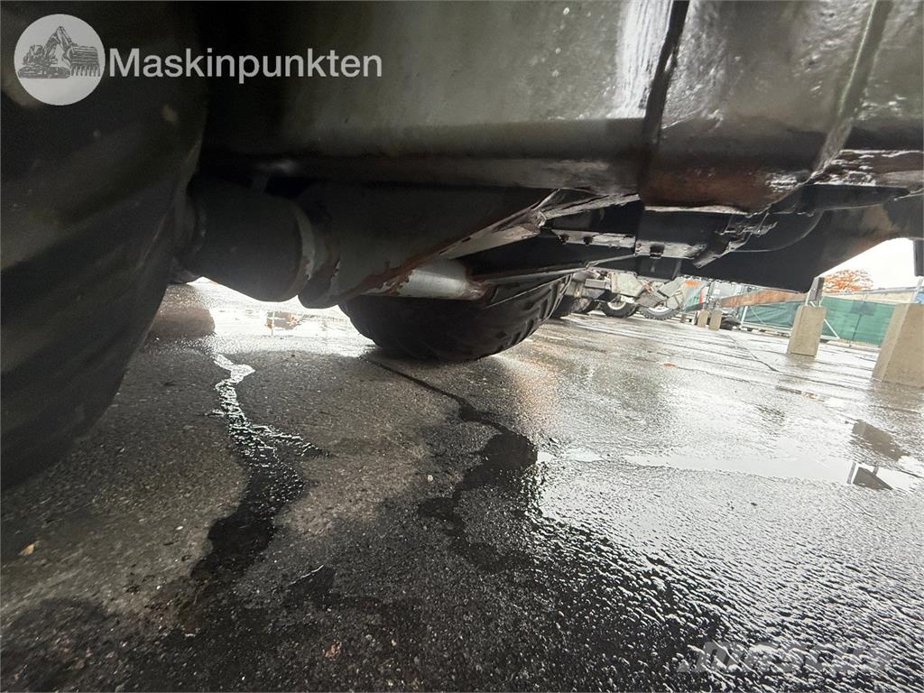 Belos Transgiant Komunālās mašīnas