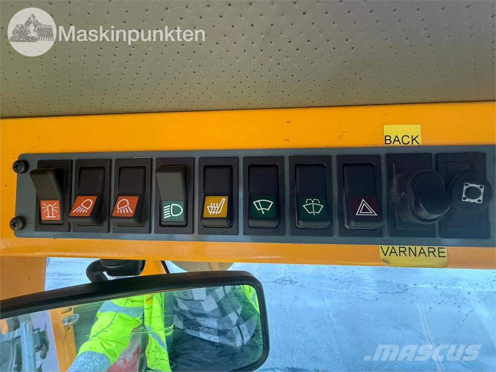 Belos Transgiant Komunālās mašīnas
