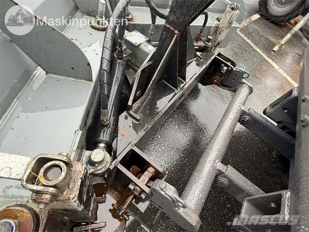 Belos Transgiant Komunālās mašīnas