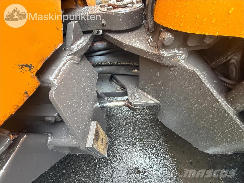 Belos Transgiant Komunālās mašīnas