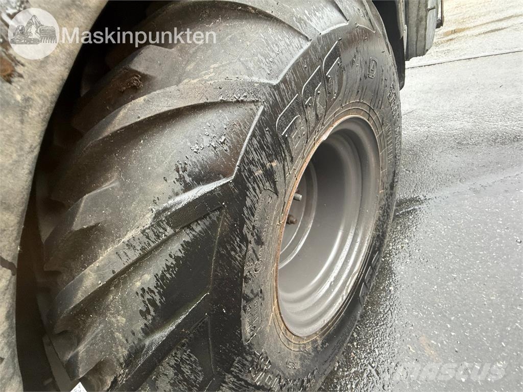Belos Transgiant Komunālās mašīnas