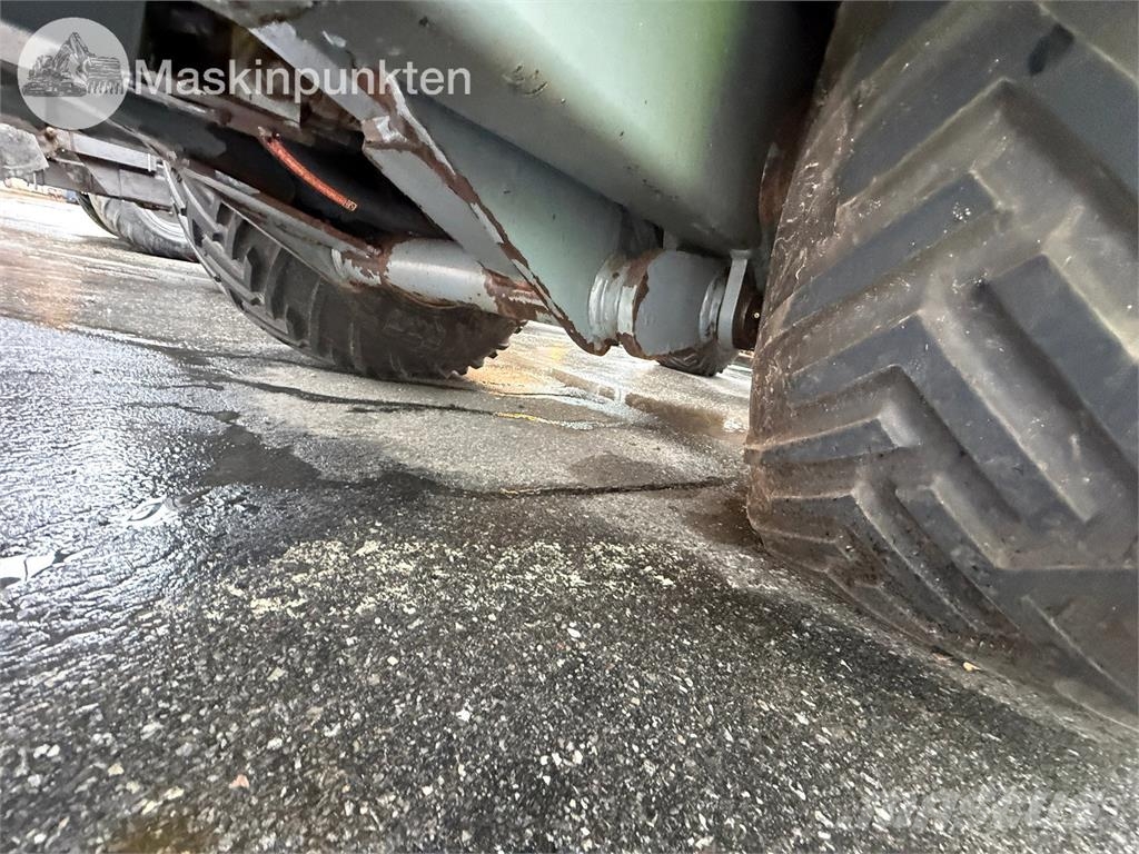 Belos Transgiant Komunālās mašīnas