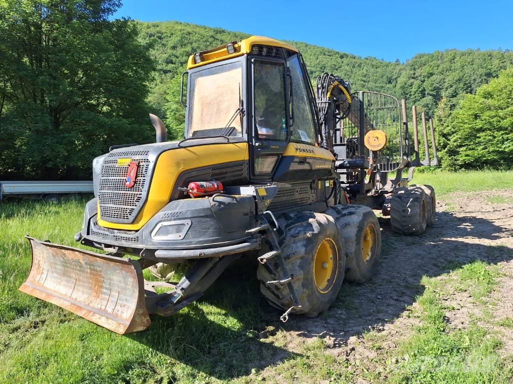 Ponsse Buffalo 8W+Trakčný naviják Forwarders