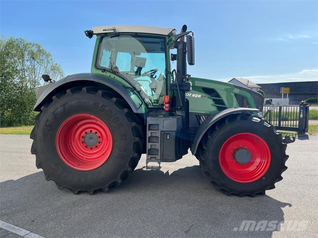 Fendt 828 Vario SCR Profi Plus, RTK, FZW, Bereifung NEU, Трактори