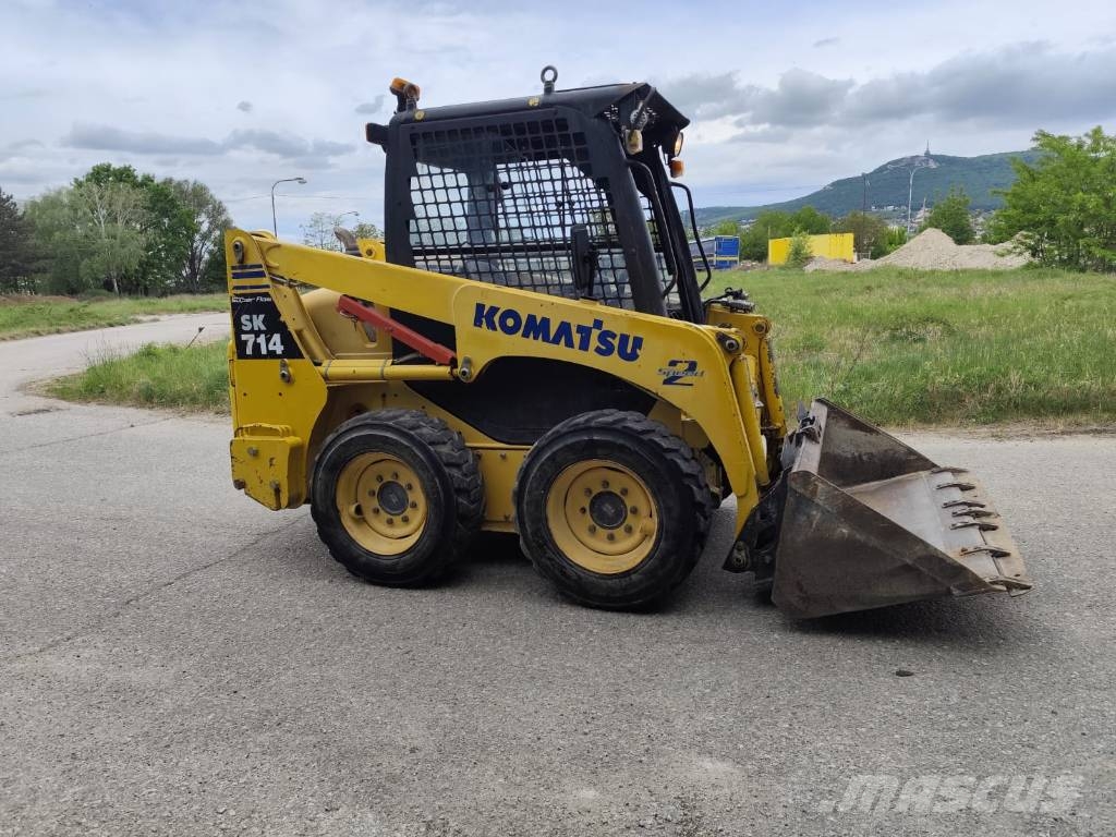 Komatsu SK 714 Kompaktlastare