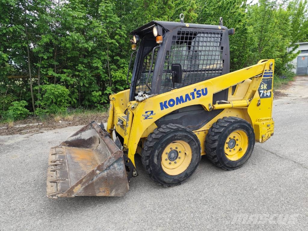 Komatsu SK 714 Kompaktlastare
