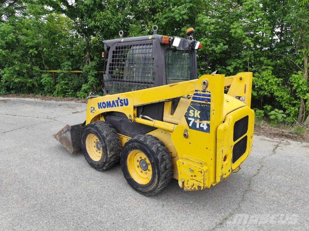 Komatsu SK 714 Kompaktlastare