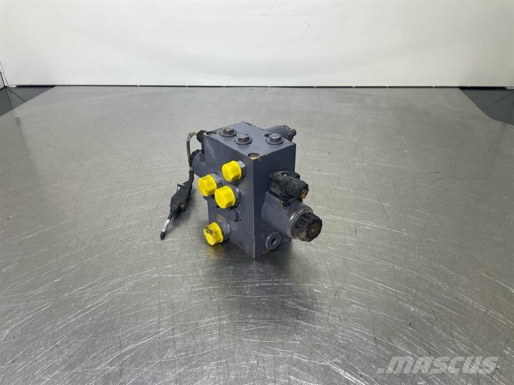 Sennebogen 835E-166441-Valve/Ventile/Ventiel Гідравліка