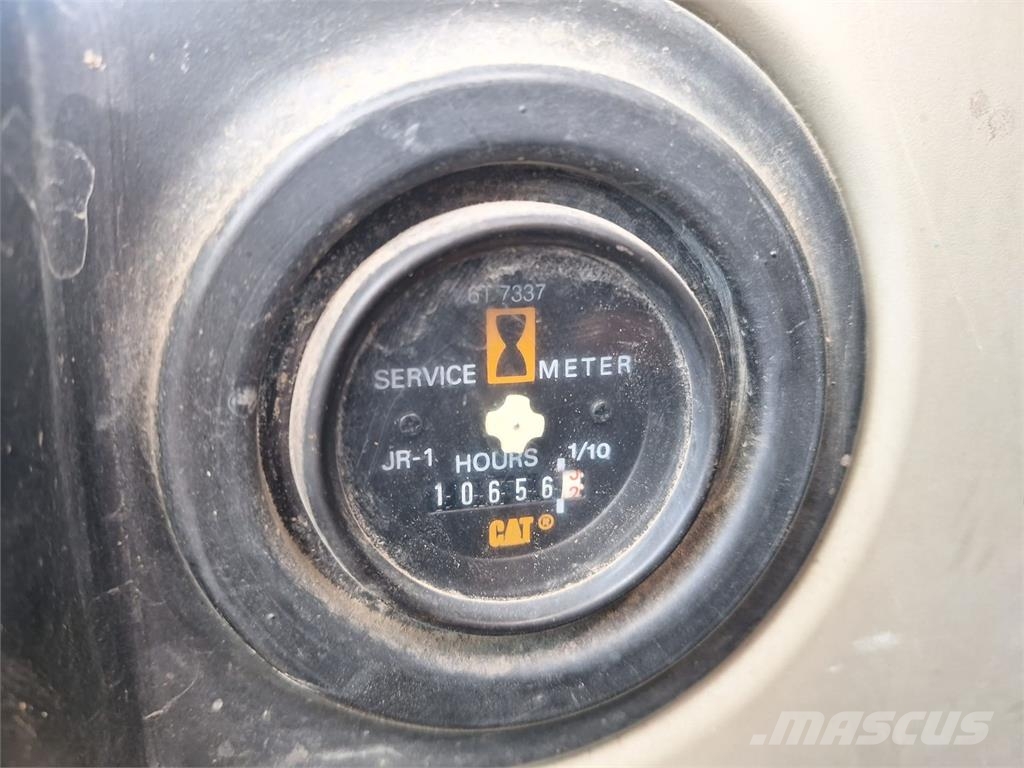 CAT 315C PYÖRITYSLÄTKÄLLÄ Telakaivukoneet