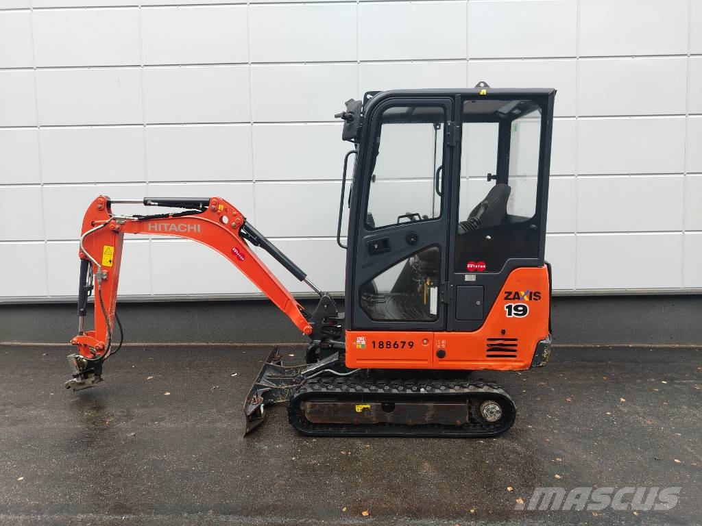 Hitachi ZX19-5A Minigrävare < 7t