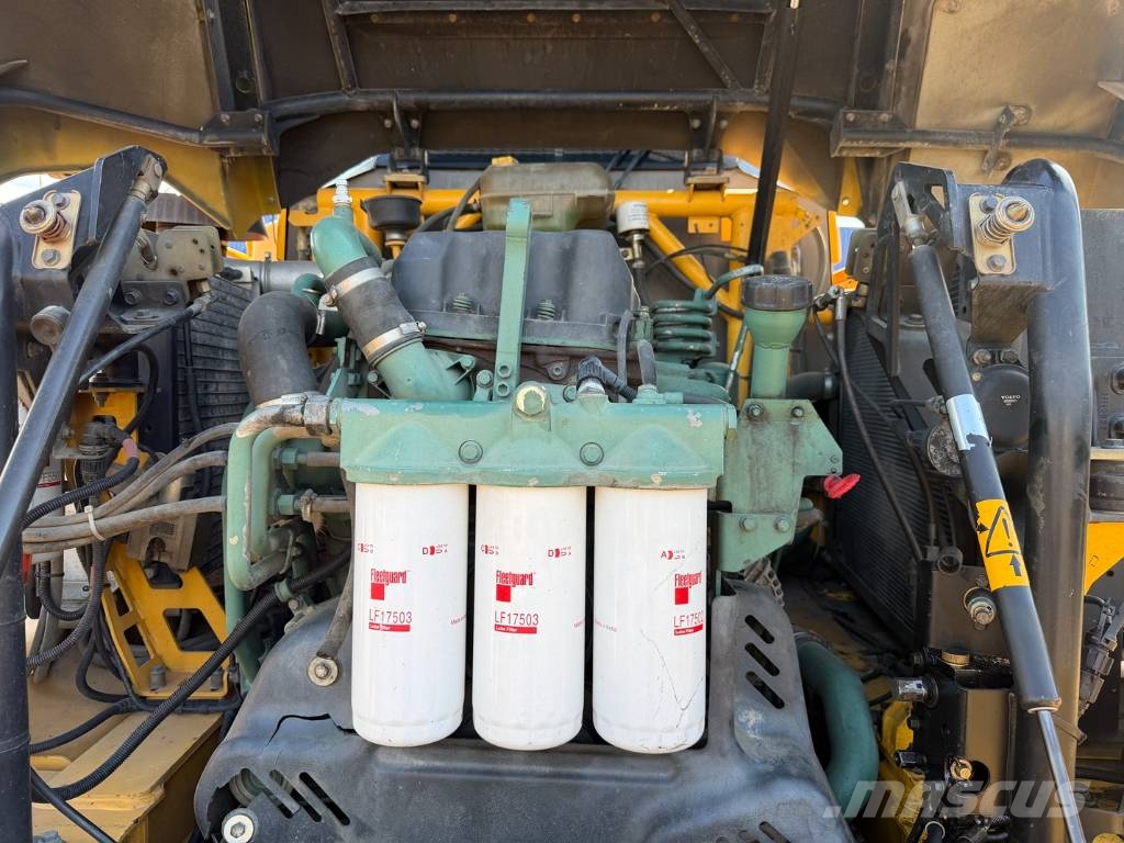 Volvo A 30 D ساحبات مفصلية