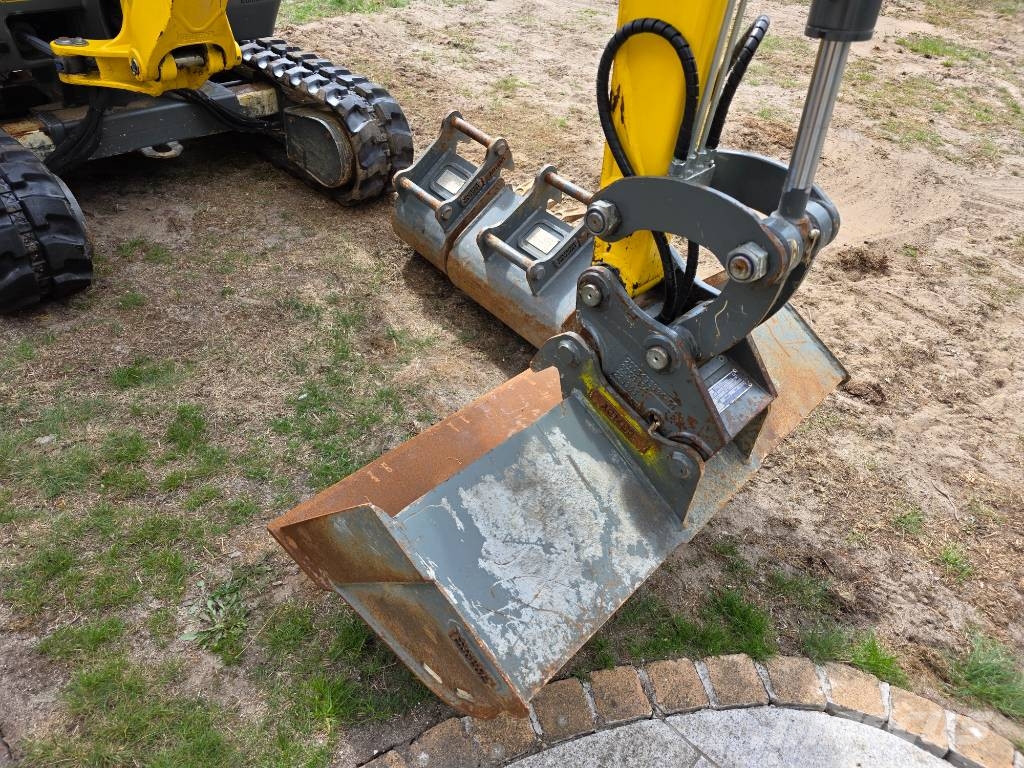 Wacker Neuson ET 16 حفارات صغيرة أقل من 7 طن (حفارات صغيرة)