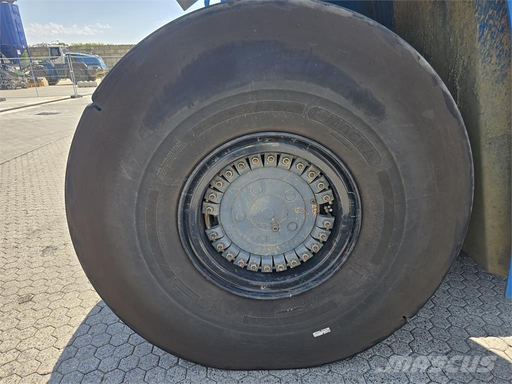 Kalmar DRG450-60S5 رافعات حاويات