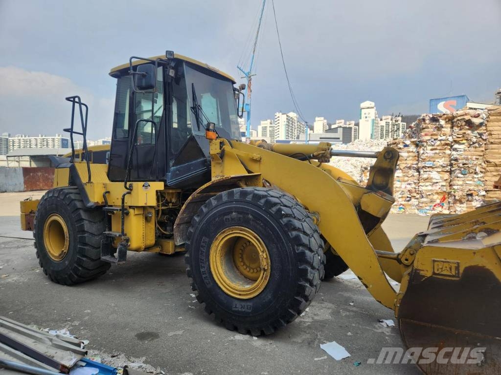 CAT 962 G II Kolové nakladače