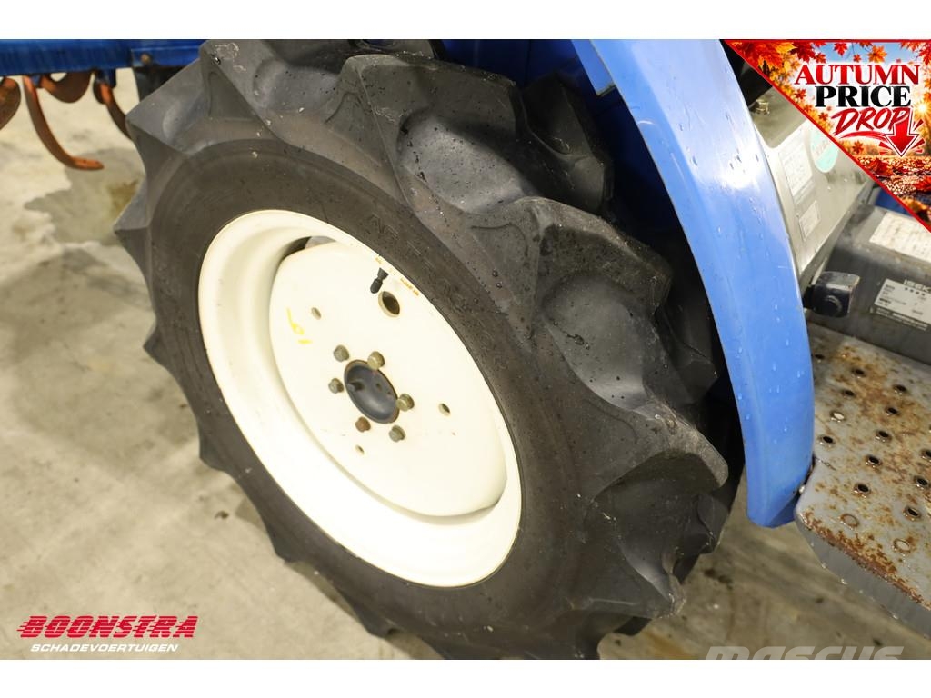 Iseki TM15 11 KW Minitraktor + Frees 419 Uur الجرارات
