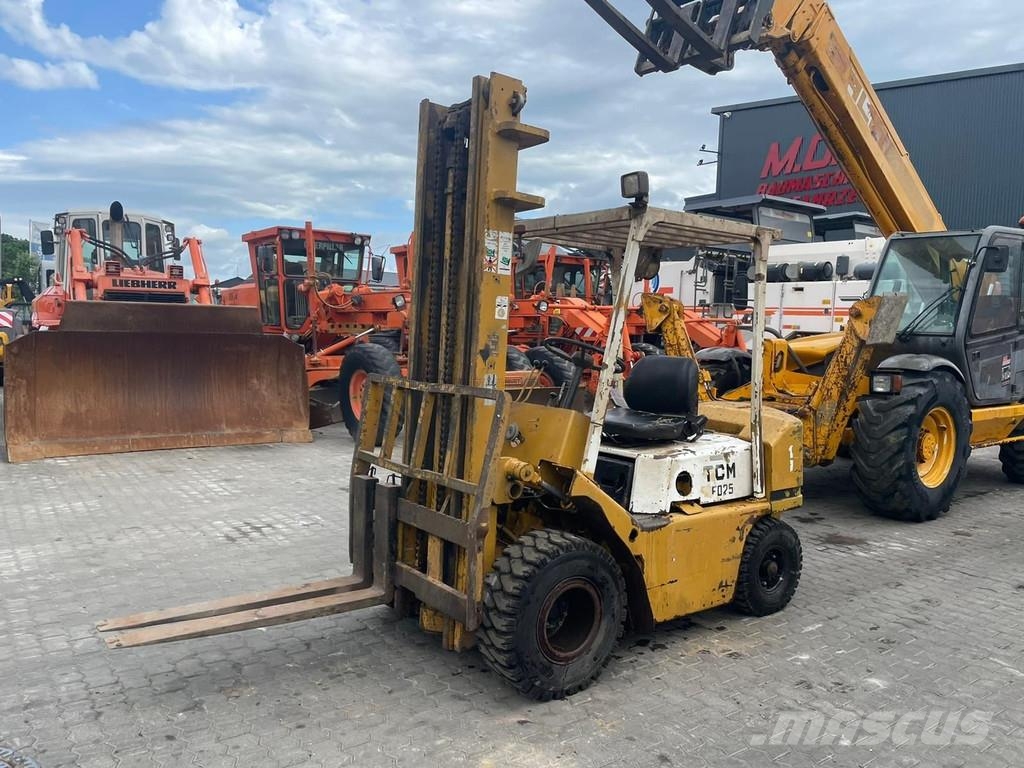 TCM FD 25 Z 4 Diesel forklifts