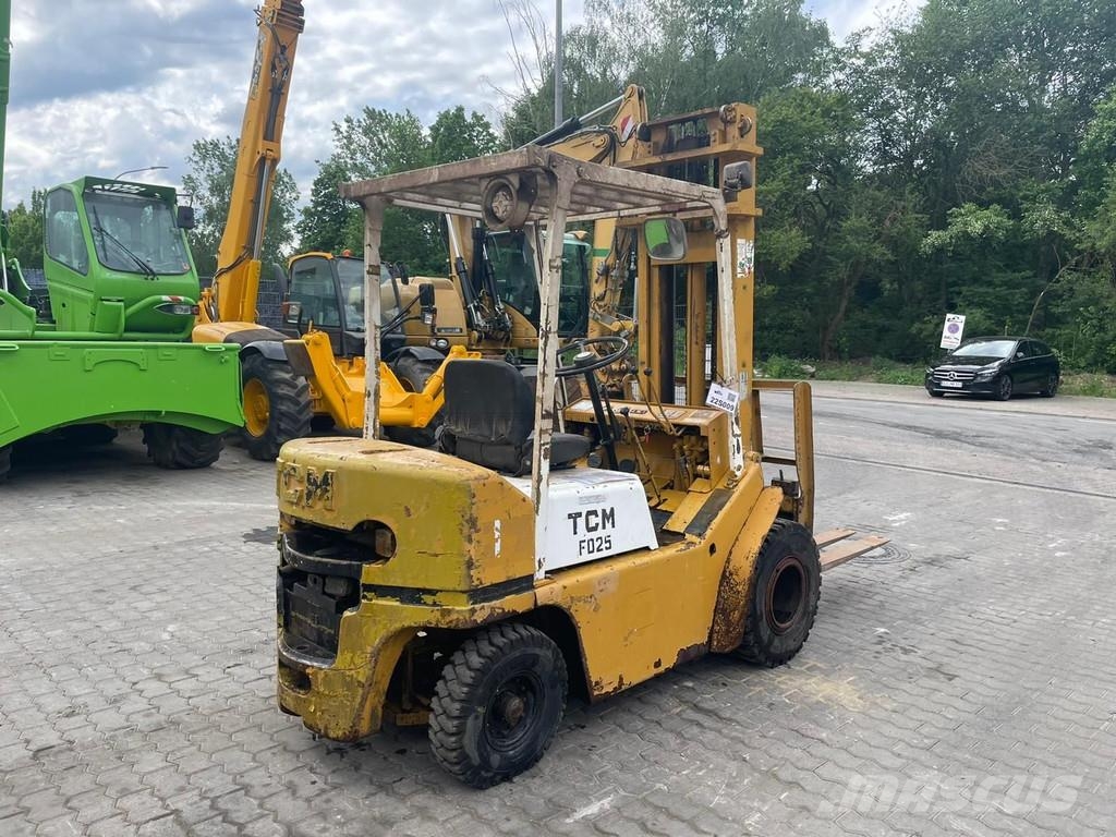 TCM FD 25 Z 4 Diesel forklifts